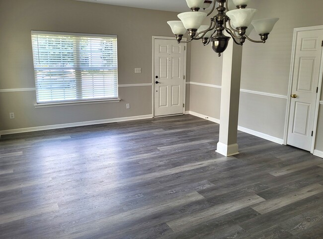 Building Photo - 8300 Neuse Hunter Dr