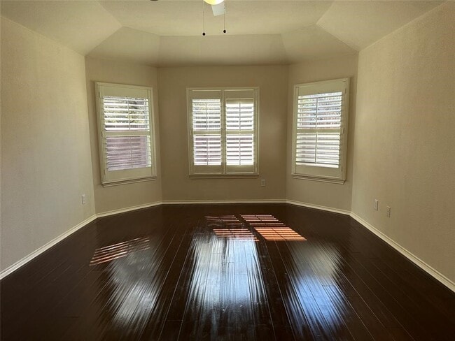 Building Photo - 1707 Magnolia Lake Ln