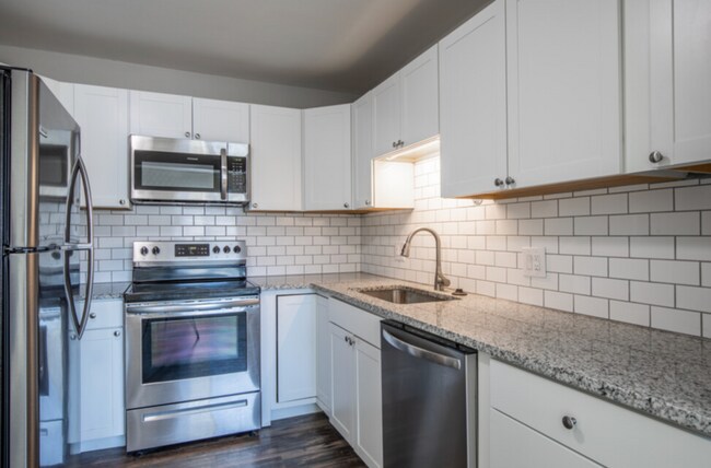 Building Photo - 1778 Goddard Rd