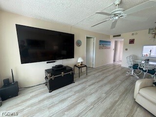 Building Photo - 1700 Pine Valley Dr