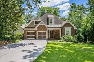 Building Photo - 362 Wingo St