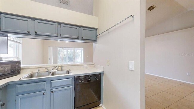 Building Photo - 1217 Cressford Pl