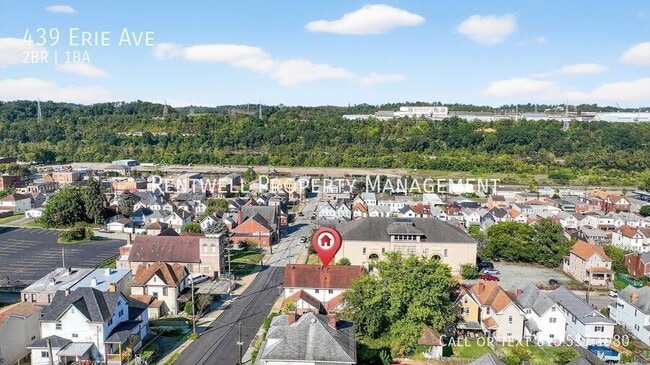 Building Photo - 439 Erie Ave