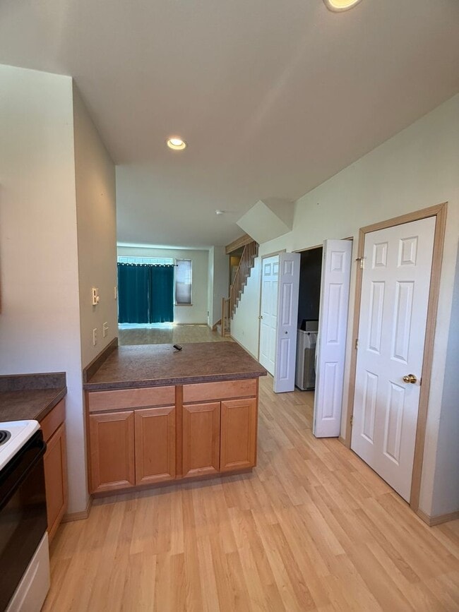Building Photo - 2 Story West Side Kalispell Townhouse