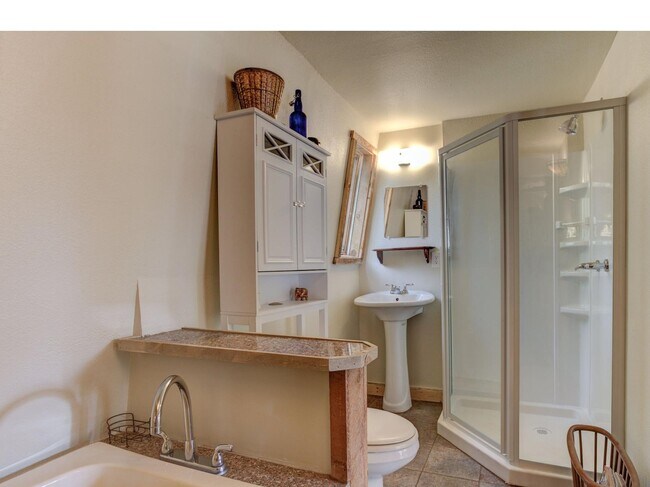 Building Photo - 173 Lodge Pole Way