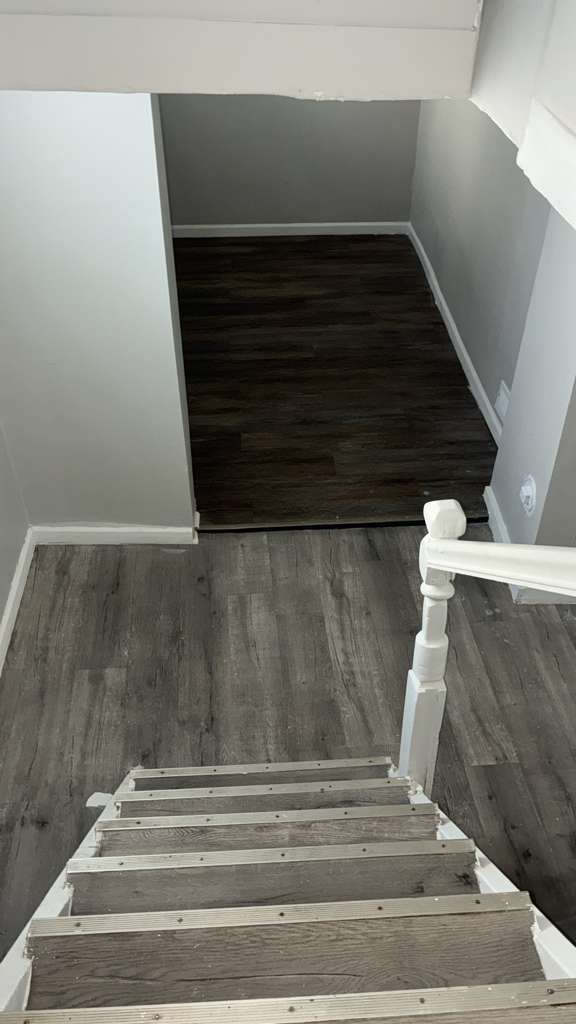 Building Photo - 2721 Woodbridge Ave