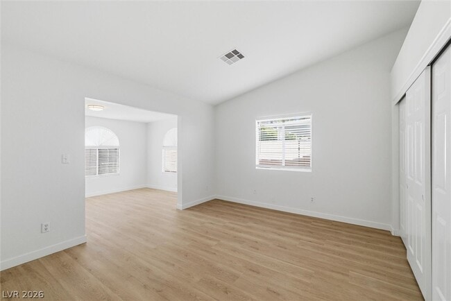 Building Photo - 3869 Birchview Ct