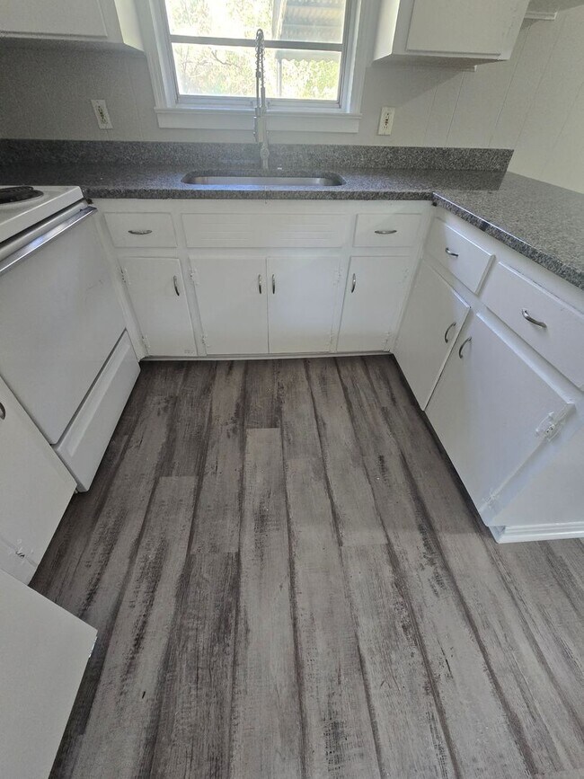 Building Photo - Beautiful Downtown Enterprise