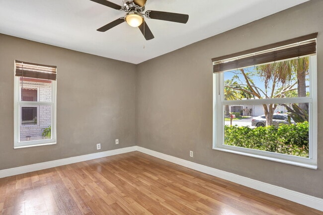 Building Photo - 9062 NW 20th Manor