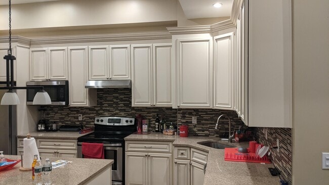 Building Photo - 111 Mulberry St