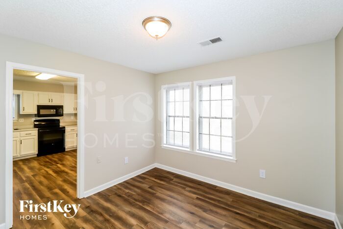 Building Photo - 6229 Skyview Cir