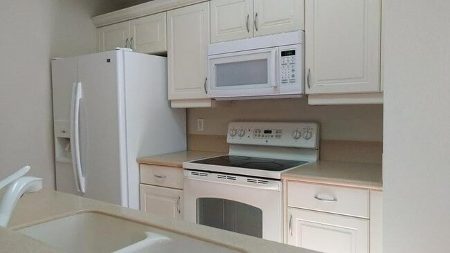 Building Photo - 2931 Hope Valley St