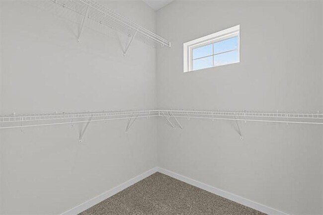 Building Photo - 2898 Eastridge Ter