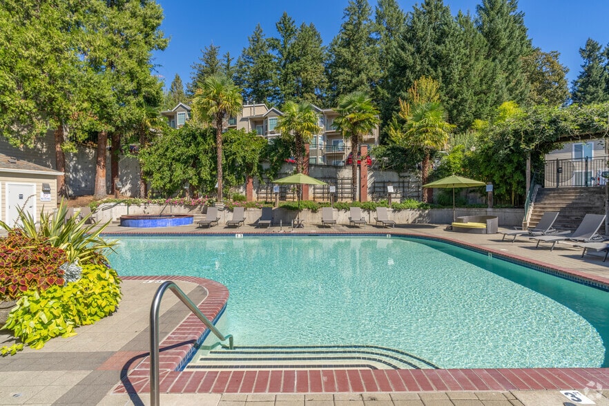 Primary Photo - Wilsonville Summit Apartments