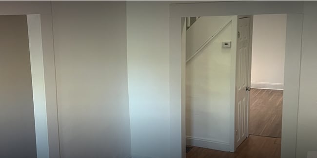 Building Photo - SECTION 8 WELCOME! Newly renovated 3BR 1 bath