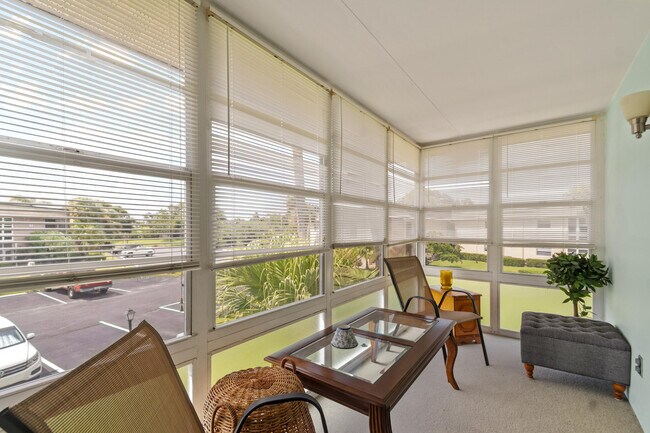 Building Photo - 36 Vis Gdns Trl