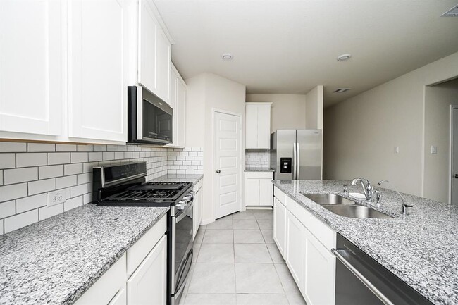 Building Photo - 6602 River Cherwell Ct