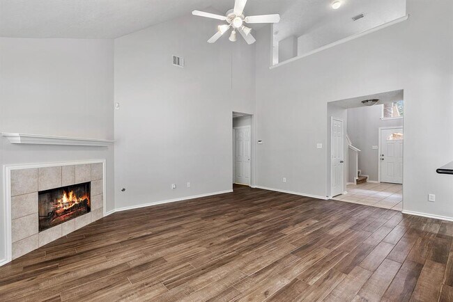 Building Photo - 18111 Stone Trail Manor Dr