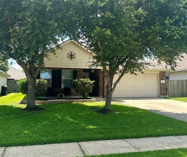 Primary Photo - 6736 Hidden Colony Ln