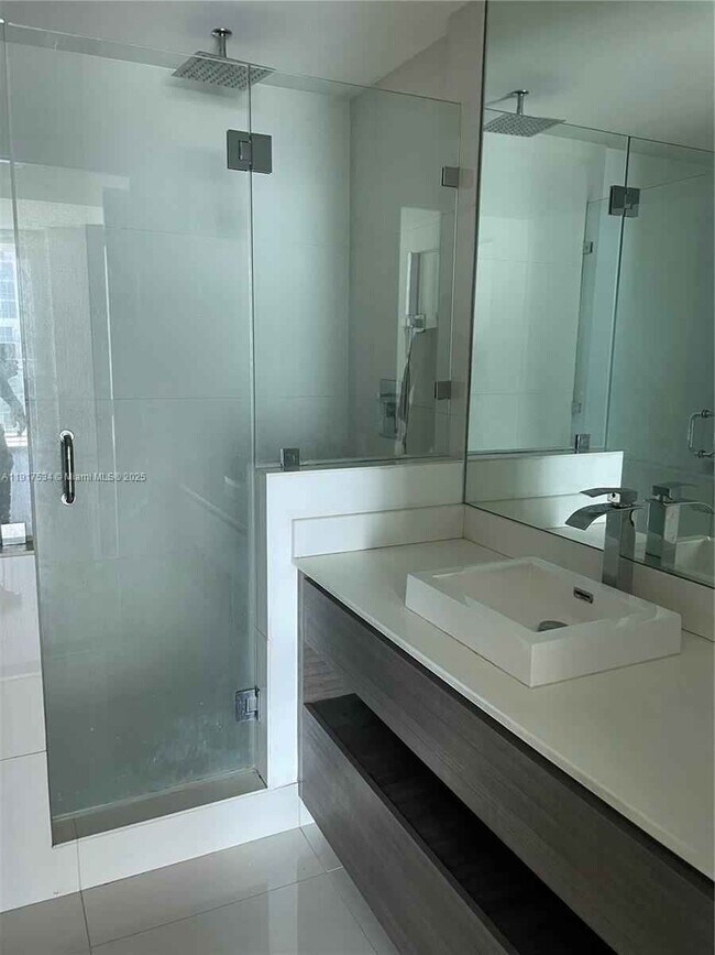 Building Photo - 1100 S Miami Ave