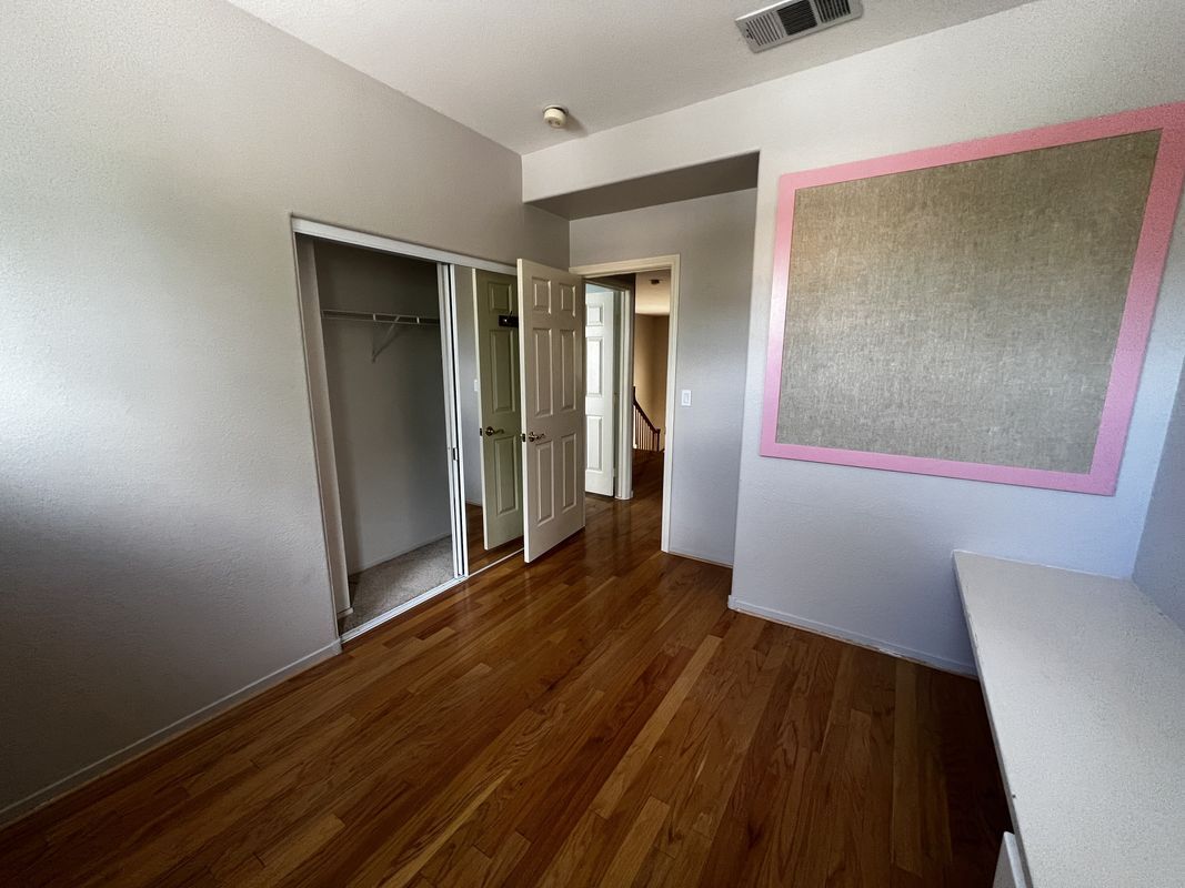 Building Photo - 8327 San Ramon Dr