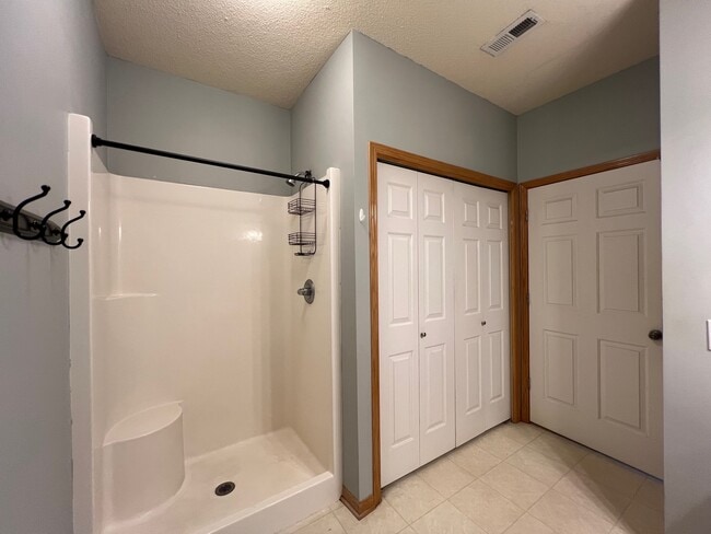 Building Photo - 8601 Westown Pkwy