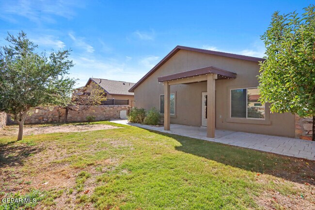 Building Photo - 14685 Holsteiner Ct