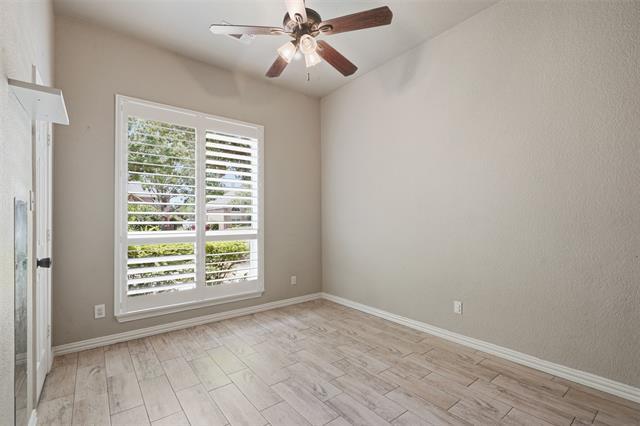 Building Photo - 900 Muirfield Dr