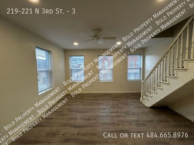 Building Photo - 219-221 N 3rd St.-3