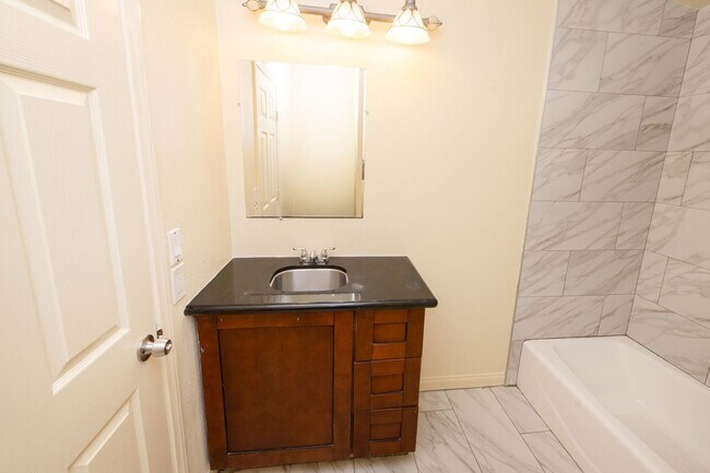 Building Photo - 1357-59 Marline Ave