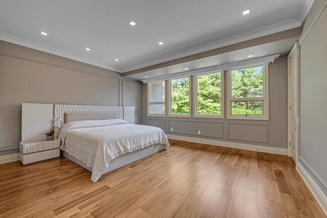 Building Photo - 55 Coves Run