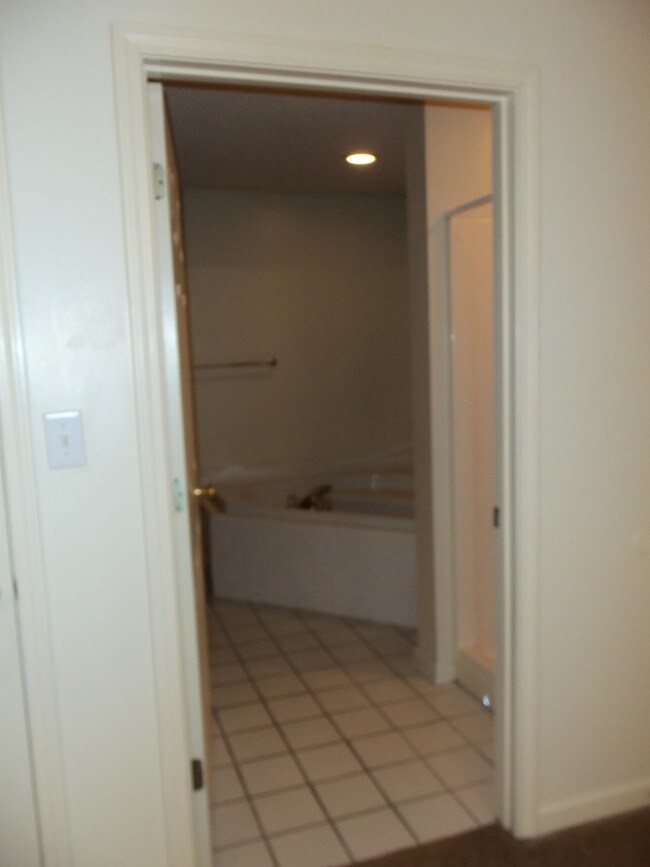 Sango Place Apartments 100132 Ballygar St Clarksville TN 37043