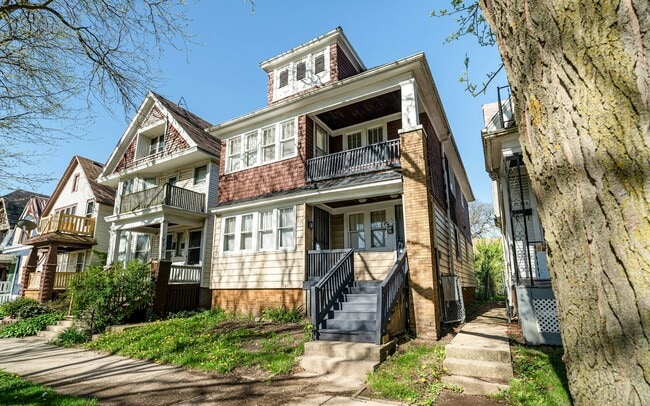 Building Photo - 3151 N 11th St