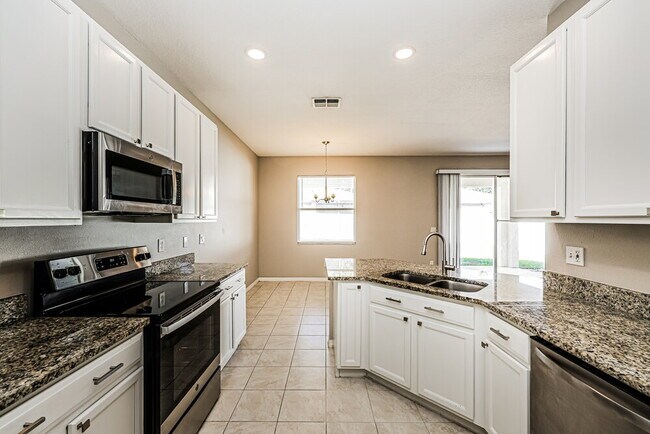 Building Photo - 408 Thicket Crest Rd