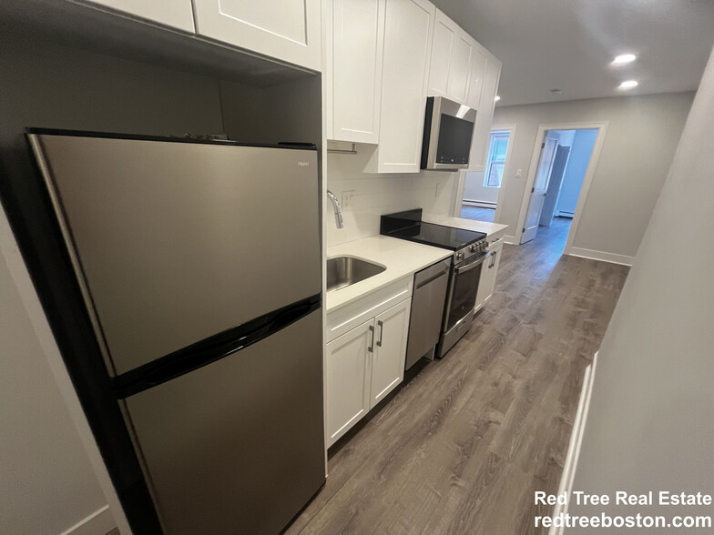 19 #25 - 1 Peterborough St