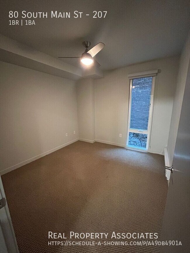 Building Photo - 80 South Main St