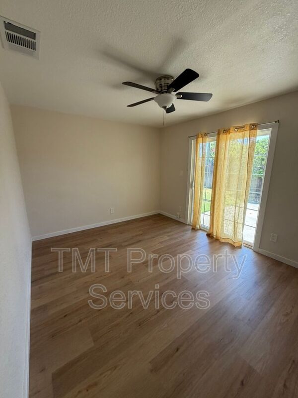 Building Photo - 6519 Prentiss Dr