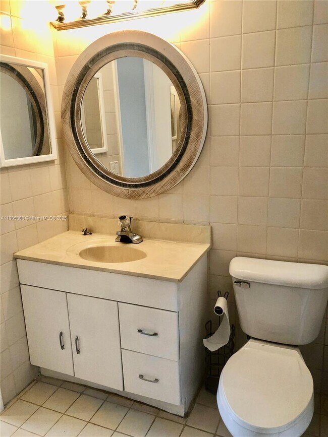 Building Photo - 7825 Camino Real