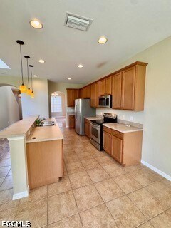 Building Photo - 8674 Colony Trace Dr
