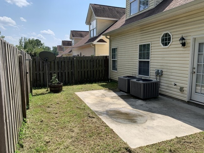 Building Photo - 4310 E Barcelona Way