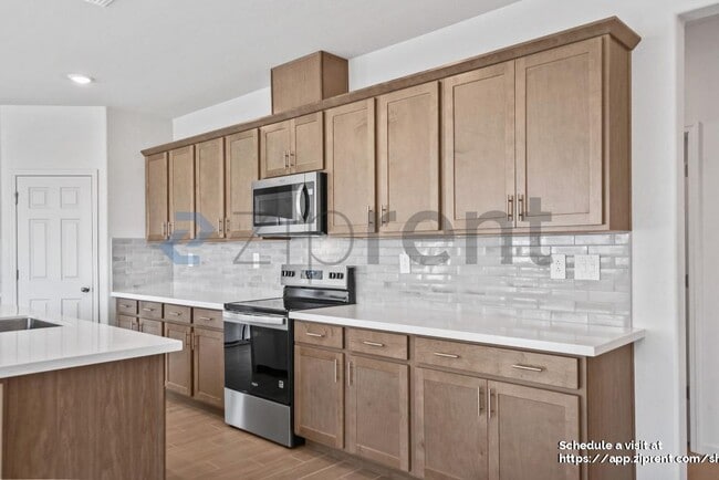 Building Photo - 1797 Eagle River Ave