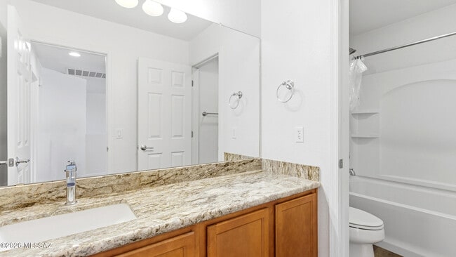Building Photo - 33915 S Colony Dr