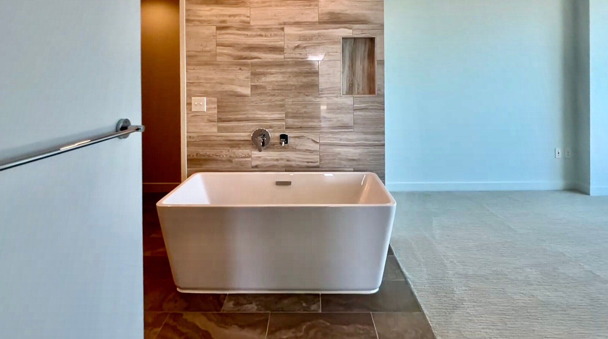 Building Photo - 4819 Skillman St