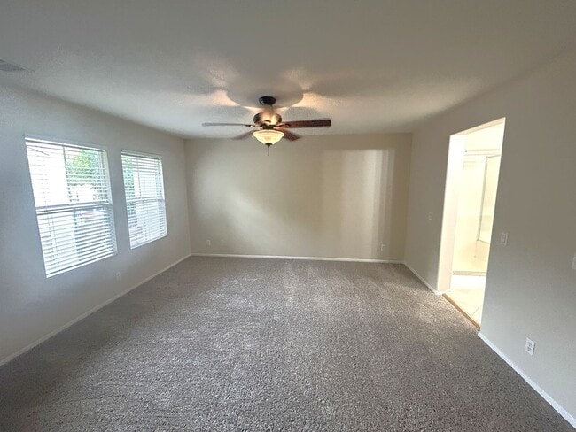 Building Photo - Isidora Lane  Eastvale, Ca (3 bed, 2.5 bath)