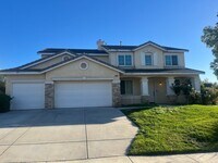 Building Photo - Spacious 4 Bedroom in Menifee