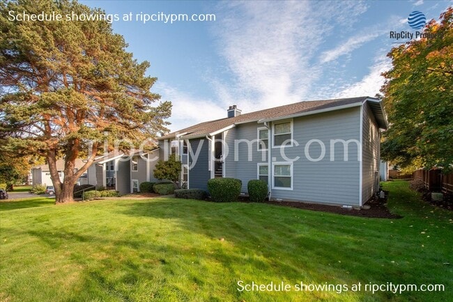 Building Photo - 8312 SW Mohawk St