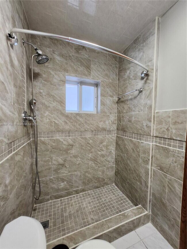 Building Photo - 3620 SW 106th Ave