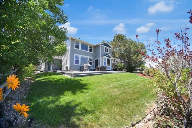 Building Photo - Welcome Home to this beautiful 5-bedroom h...