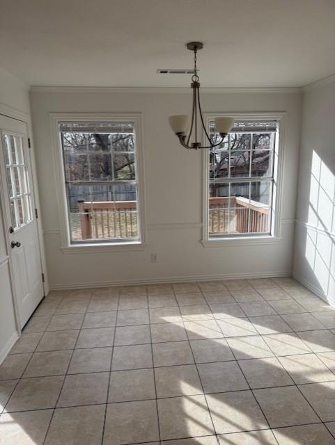 Building Photo - 5102 Roxbury Way