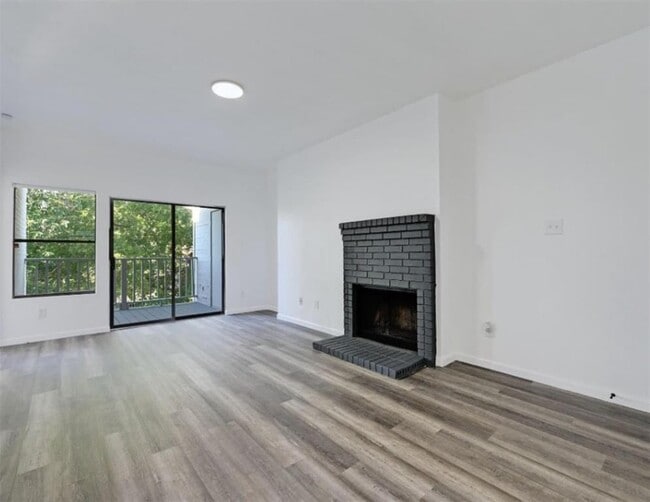 Building Photo - 9508 Kempler Dr